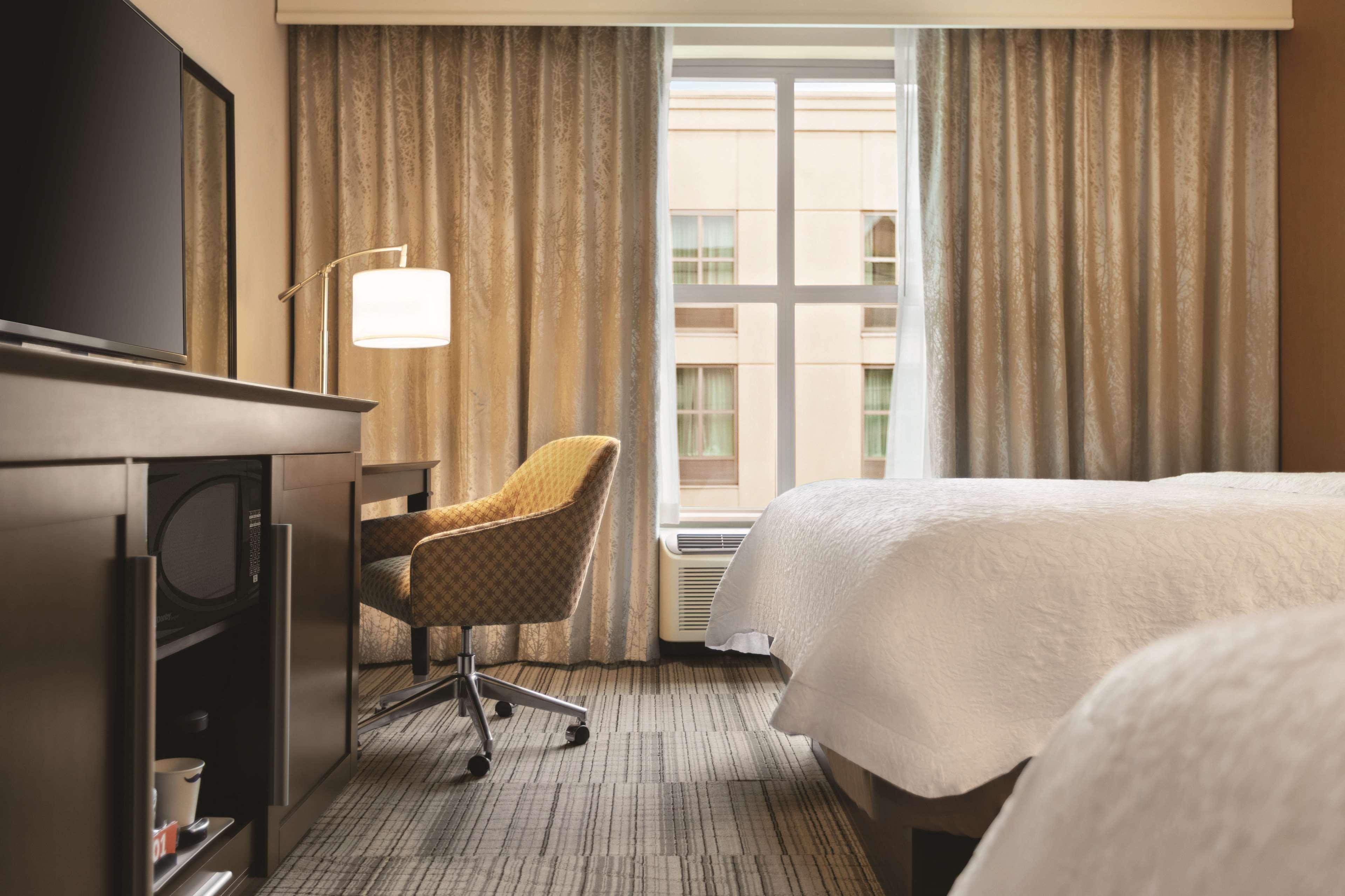 Hampton Inn & Suites - Roanoke-Downtown, Va Екстер'єр фото
