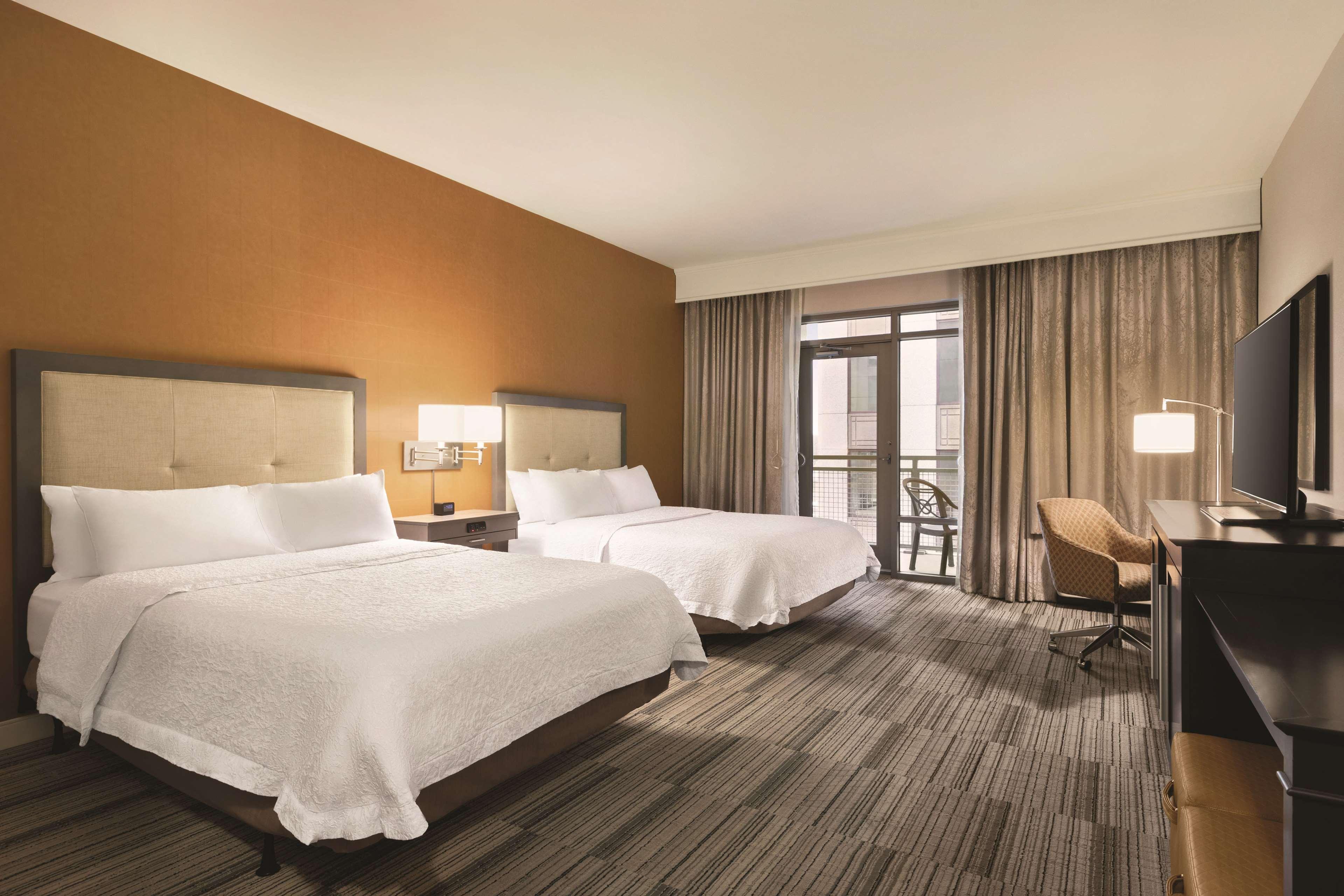 Hampton Inn & Suites - Roanoke-Downtown, Va Екстер'єр фото